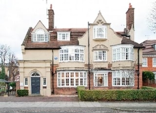 Compton Lodge, London, London
