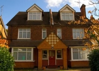 Brighton Road, Purley, London
