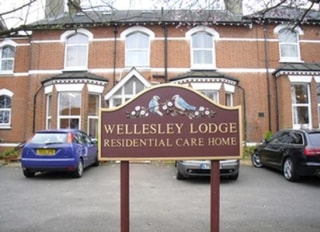 Wellesley Lodge, Sutton, London