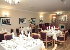 Newfield Lodge, Castleford