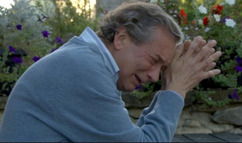John Middleton starred as Emmerdale's vicar with dementia Ashley Thomas. Credit: ITV