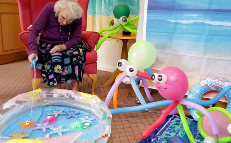 Barbara Phillips fishes from rockpool during contest. Colten Care