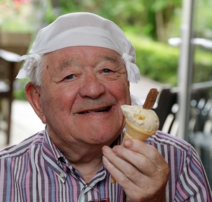 Wilf Hullard cools down with an ice cream. Credit: Colten Care