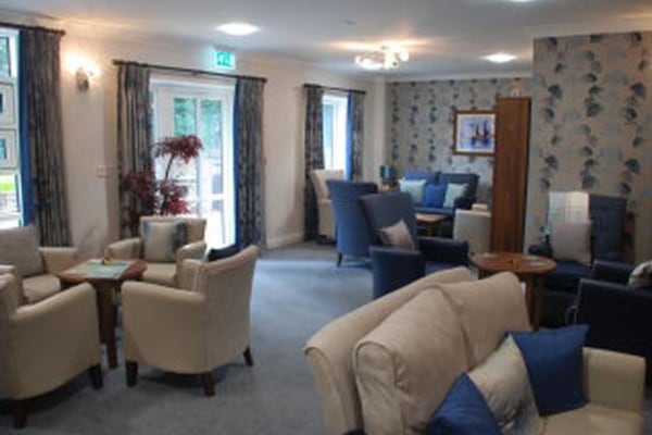 Hall Grange, Croydon, London