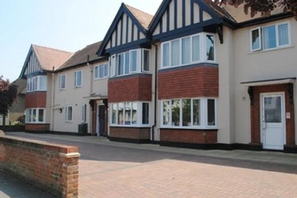 Rosebank Lodge, 82/84 Mitcham Park