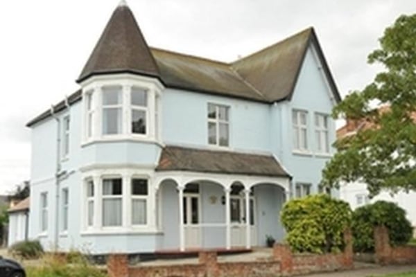 Aldeburgh House, 66 Seaview Avenue Aldeburgh House, 66 Seaview Avenue