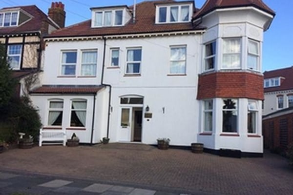 Frintondene Residential Care Home for Elderly, 4 Third Avenue