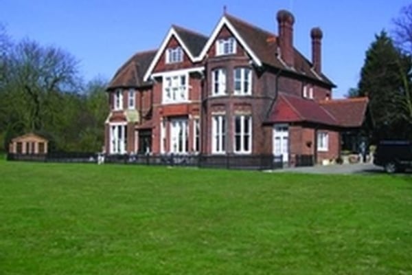 Totham Lodge, Broad Street