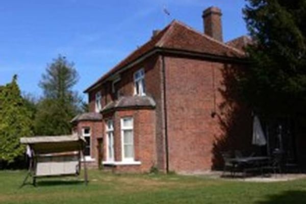 Wellwick House, 100 Colchester Road