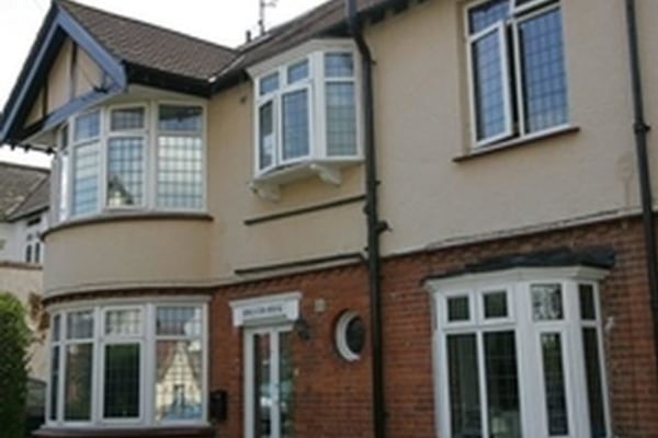 Kingston House, Woodfield Park Drive