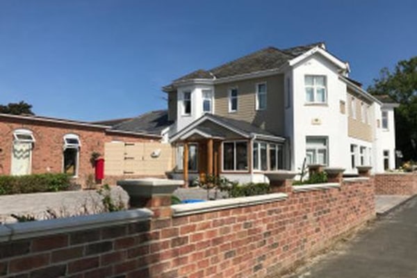 Oak View Residential Care Home, 47/49 Beach Road