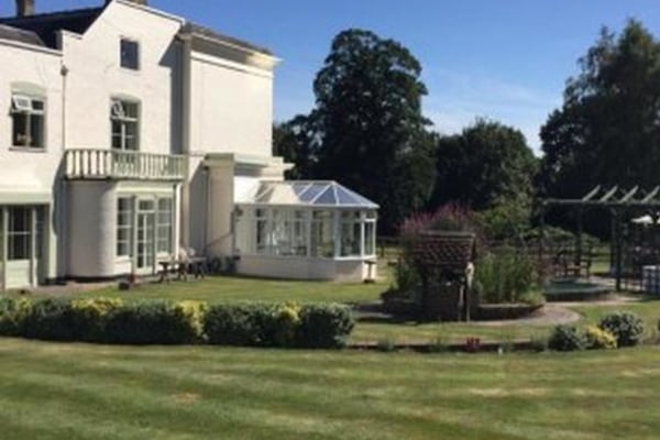 Shedfield Lodge SO32 2JZ