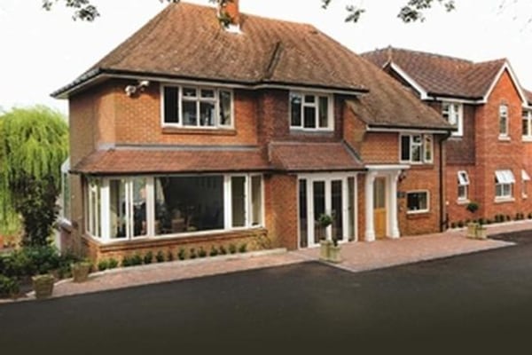 Willow Tree Lodge, 74 Kiln Road
