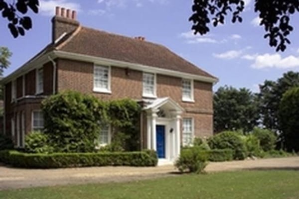 Ganwick House, Wagon Road