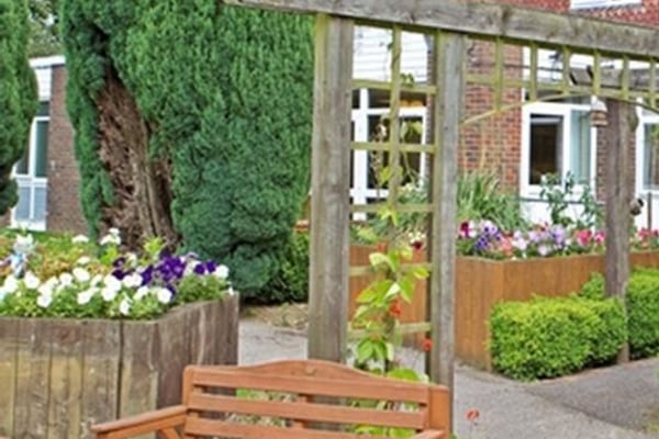 Hevercourt DA12 5EY