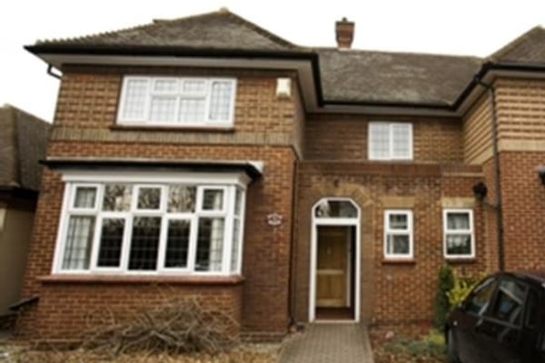 Pelham Manor, 31 Pelham Road Pelham Manor, 31 Pelham Road