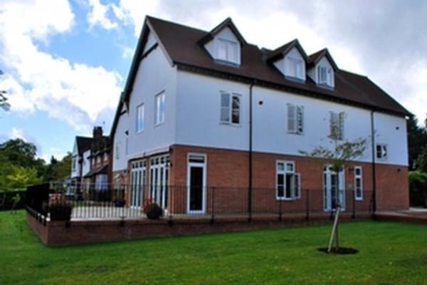 Frindsbury House, 42 Hollywood Lane Frindsbury House, 42 Hollywood Lane