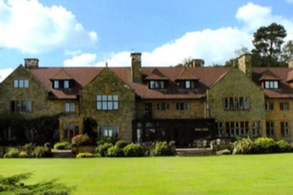 Champions Place, Kent Hatch Road