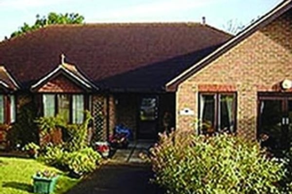 Lynfords, 3a Nursery Close