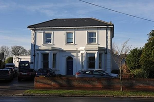 Fethneys, 9 Farncombe Road
