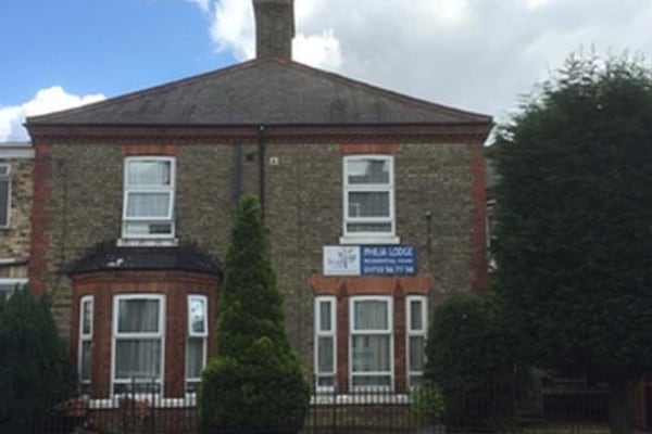 Philia Lodge Rest Home, 113-115 Eastfield Road