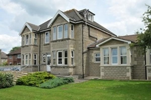 Ellsworth House, Fosseway