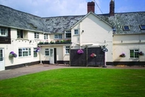 Creedy Court, Shobrooke