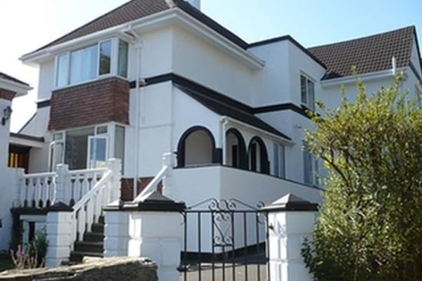 Ashleigh Manor Care Home, 1 & 3 Vicarage Road