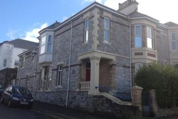 Victoria House, 1 Victoria Terrace