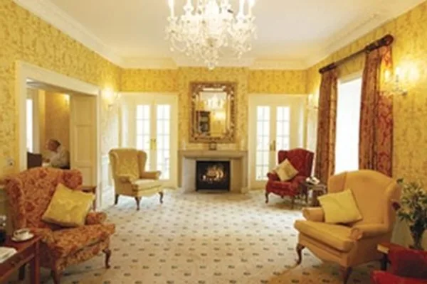 Spetisbury Manor, Blandford Forum