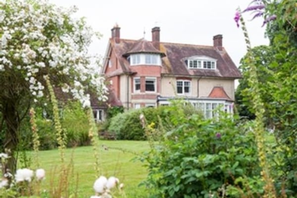 Wolfeton Manor, East Hill