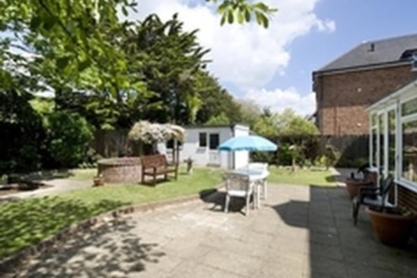 Portelet Lodge, 42 Westby Road