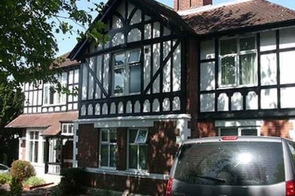 Alexandra House Care Home, 2 Alexandra Road