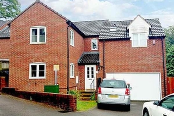 Birches Grove, 14 Fairmoor Close