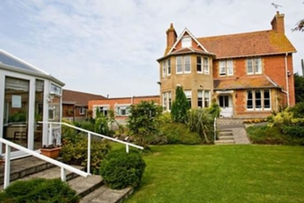 Ashley House, The Avenue