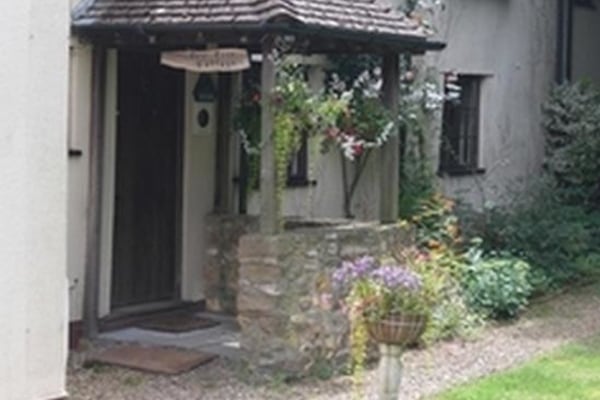 Yew Tree Cottage Residential Home, Hornsbury Hill