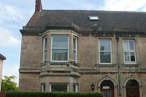 Park Street, 82 Park Street