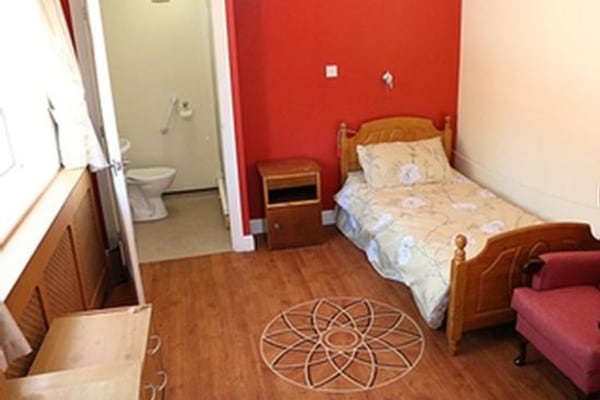 Ashley Court Care WV4 5SF