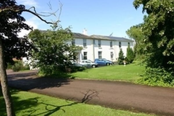 Bedwardine House, Upper Wick Lane