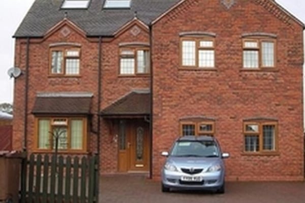 Sandylee House, 54 Stafford Road