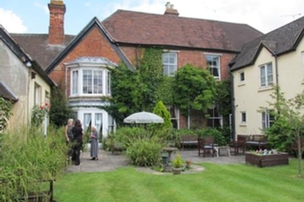 Manor House, 6 Bawnmore Road