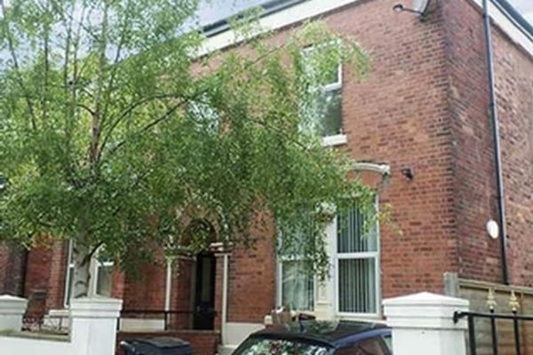 The Birches, 18 Gladstone Road