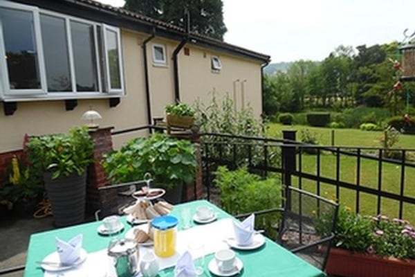Long Meadow DE4 3BN