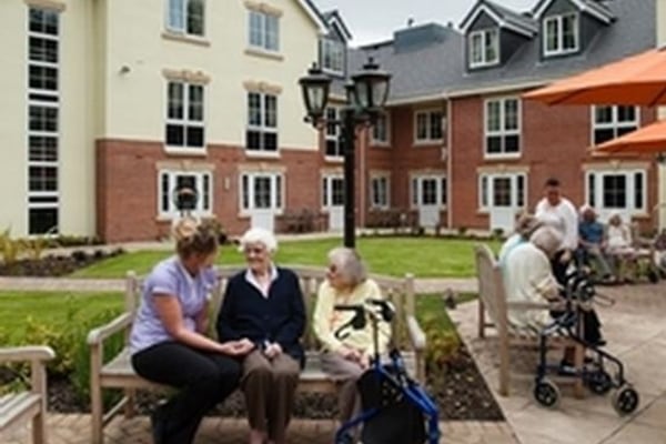 Moat House Care Home, New Road