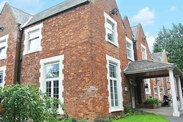 Glebe House Care Home, 7 Southdale