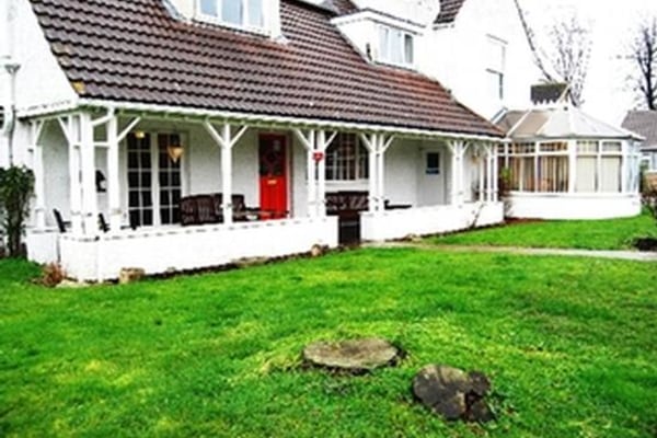 Redcote House, Redcote Drive