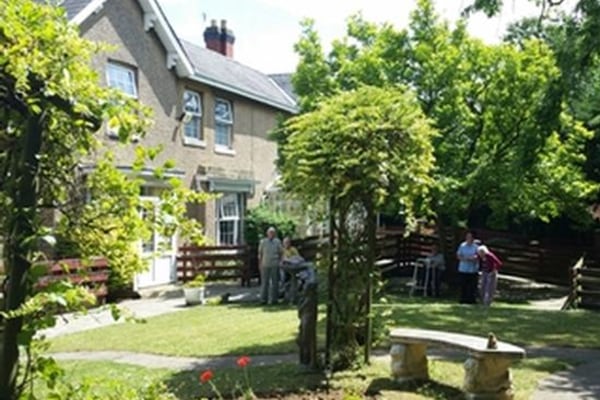Glenkindie Lodge, 27 Harborough Road