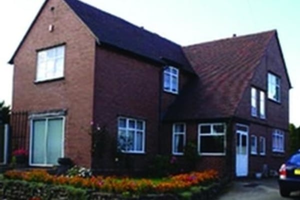 Taylor View and Gilbert Lodge, Lancaster Road