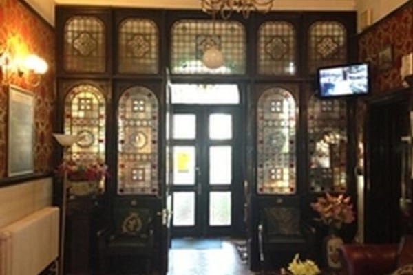 Alexandra Lodge Care Home 2 Lucknow Drive Mapperley Park Nottingham Nottinghamshire Ng3 5eu 17 Reviews