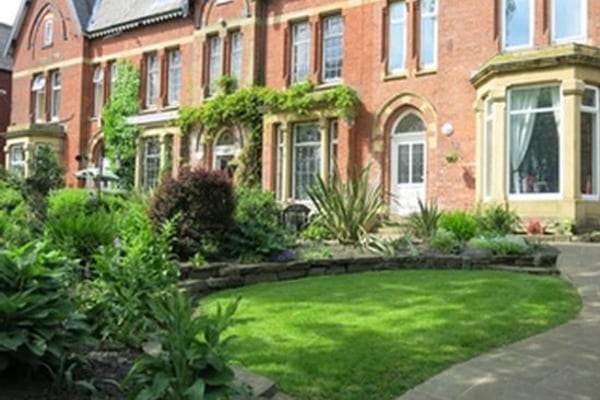 Fernbank, 91-93 Queens Road